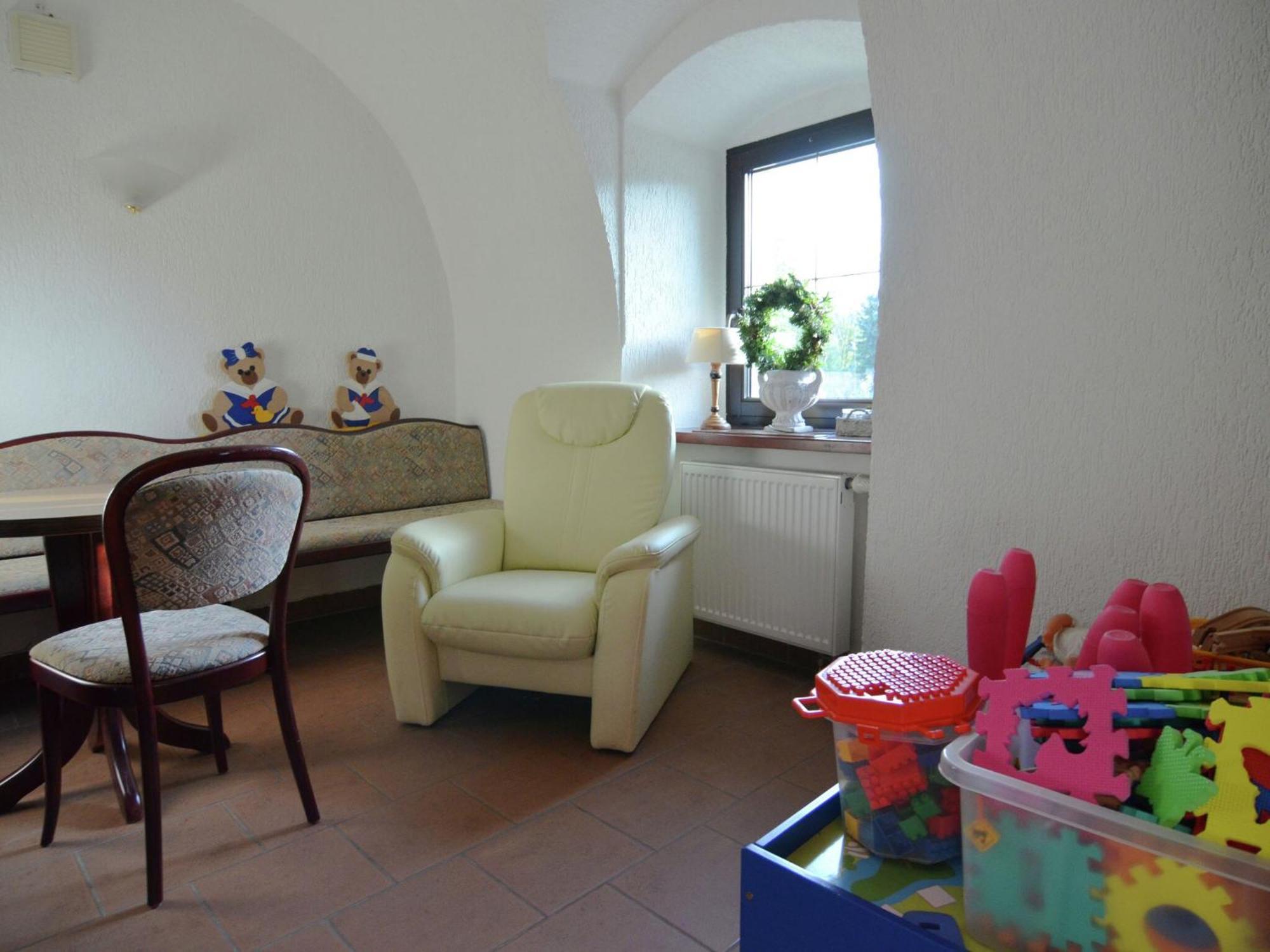 Classy Holiday Home in Deutschneudorf near Glockenwanderweg Exterior foto